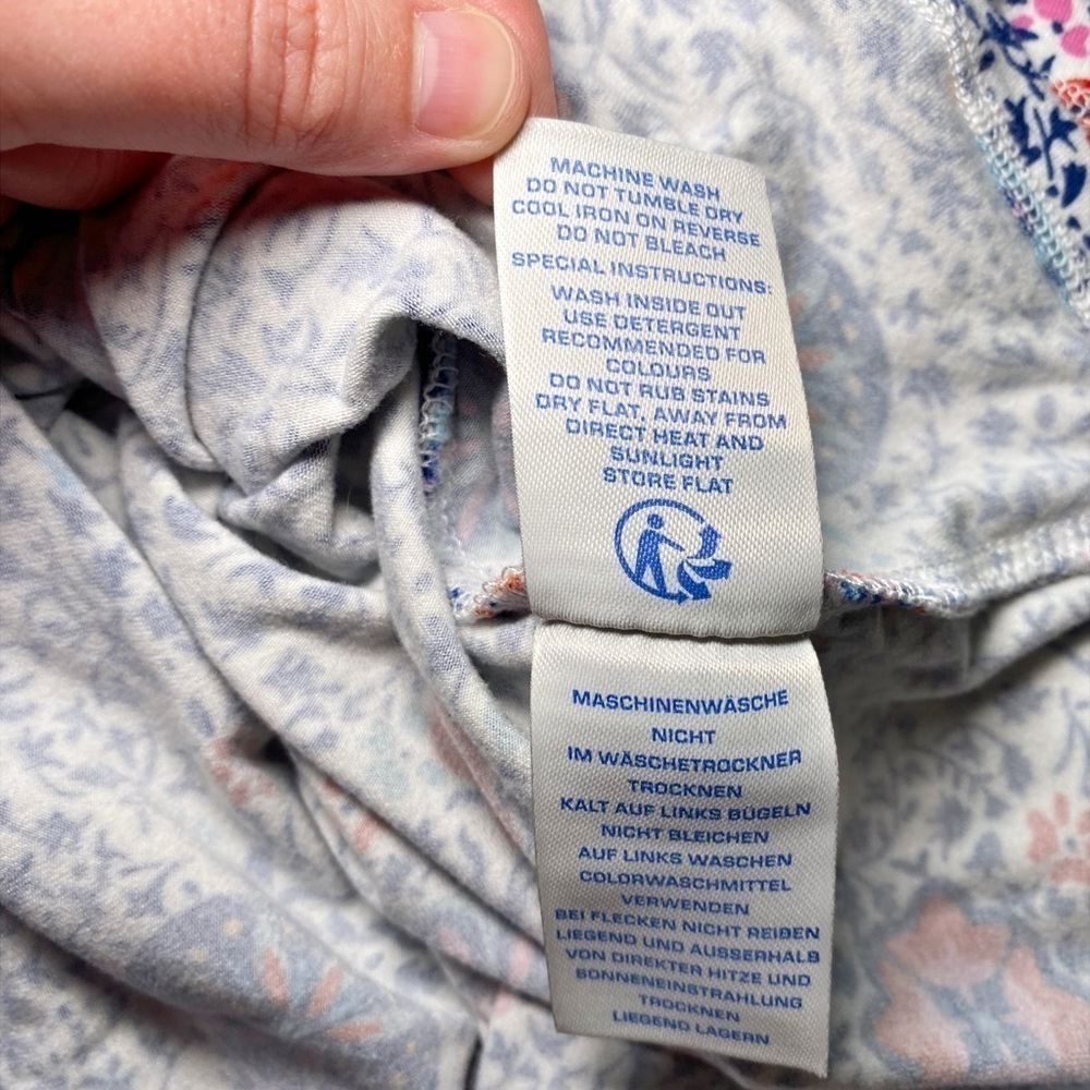 Boden Blue Floral Medallion Print Neck Jersey
Short Sleeve Faux Wrap Shirt - Picture 9 of 13